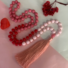 Load image into Gallery viewer, Sorbet Tassel Necklce - Pink / Red
