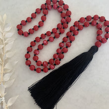 Load image into Gallery viewer, Red and Black Tassel Necklace
