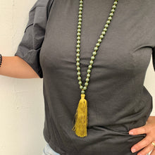 Load image into Gallery viewer, Sorbet Tassel Necklace - Khaki
