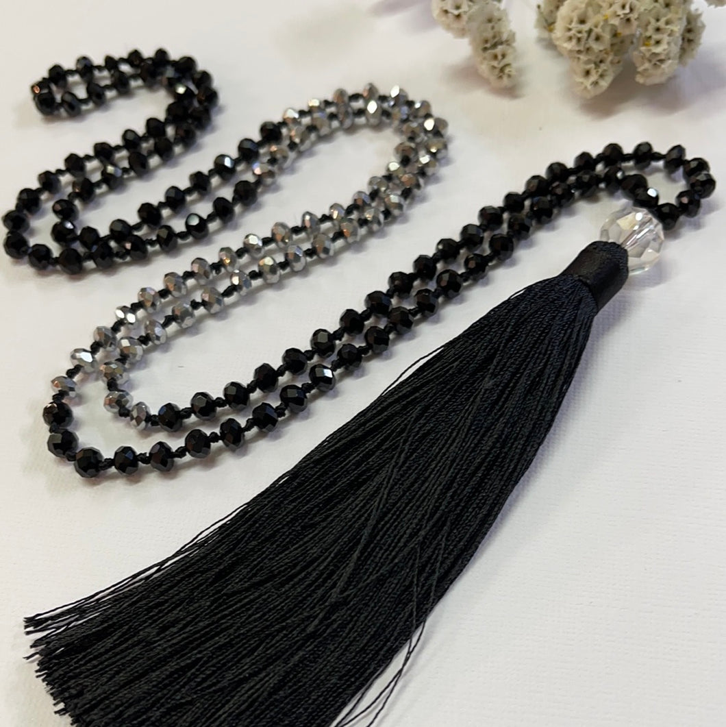 Tassel necklace with silver bead mix
