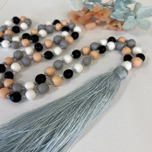 Load image into Gallery viewer, Sorbet Tassel Necklace - Pearl River
